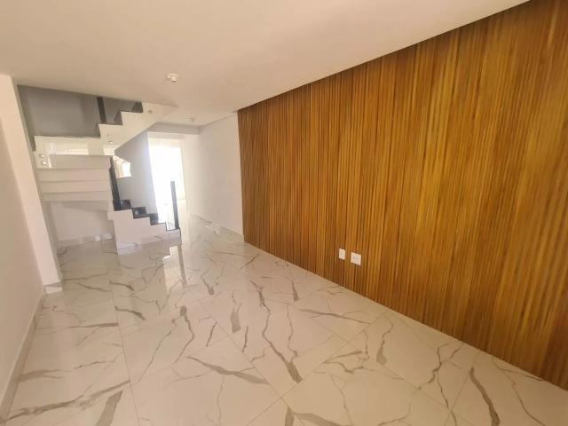 Casa / Sobrado para Venda em Belo Horizonte/MG Candelária 2 Quartos