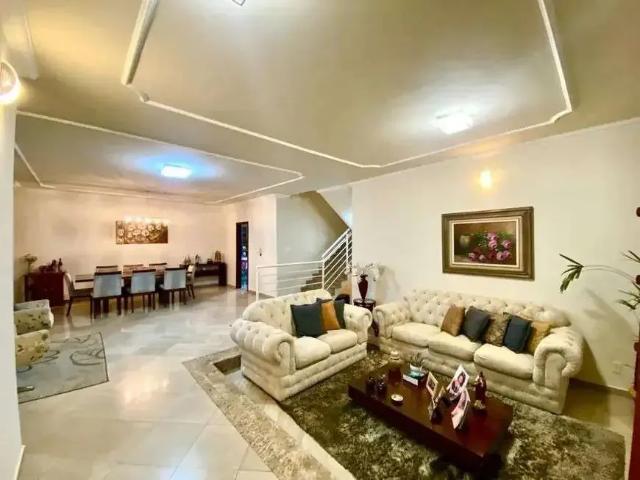 Casa / Sobrado para Venda em Belo Horizonte/MG Castelo 3 Quartos