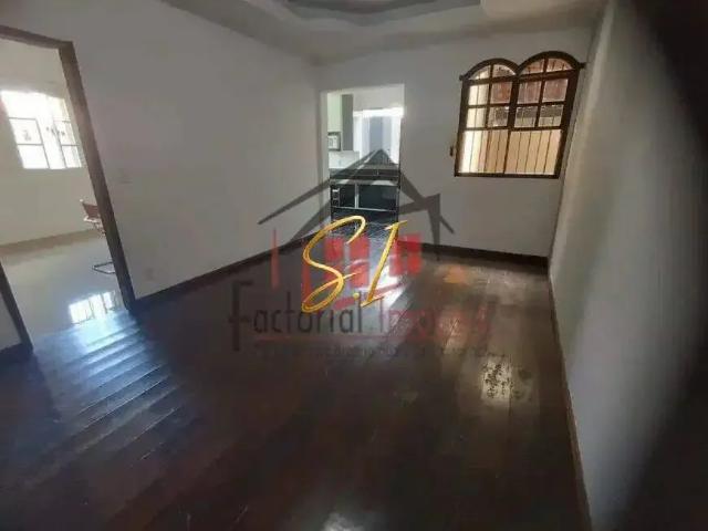 Casa / Sobrado para Venda em Belo Horizonte/MG Castelo 3 Quartos