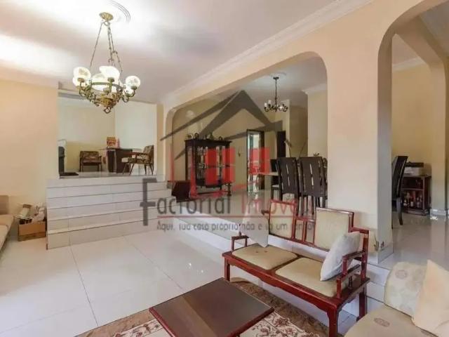 Casa / Sobrado para Venda em Belo Horizonte/MG Castelo 3 Quartos