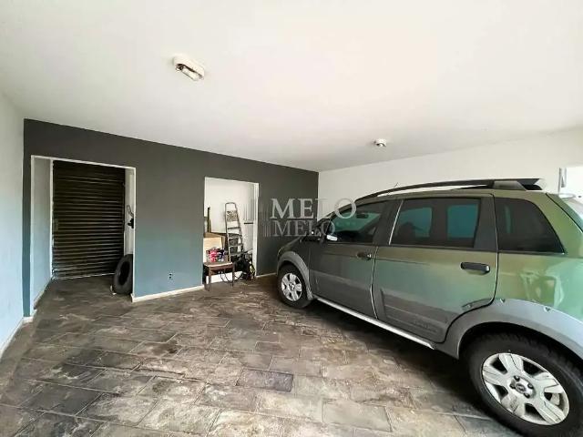 Casa / Sobrado para Venda em Belo Horizonte/MG Castelo 4 Quartos