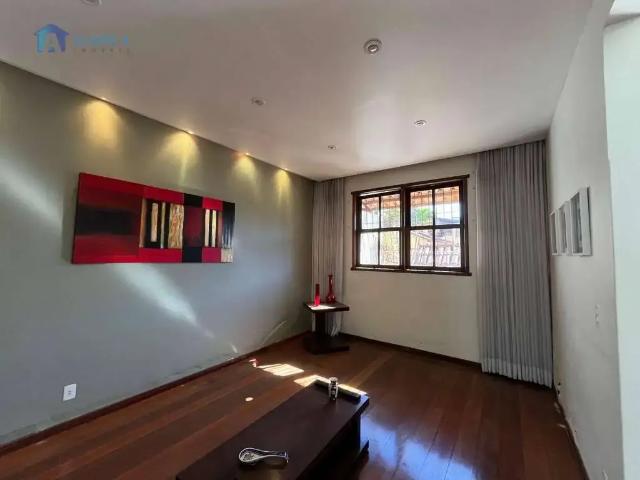 Casa / Sobrado para Venda em Belo Horizonte/MG Castelo 4 Quartos