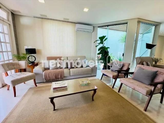 Casa / Sobrado para Venda em Belo Horizonte/MG Castelo 4 Quartos