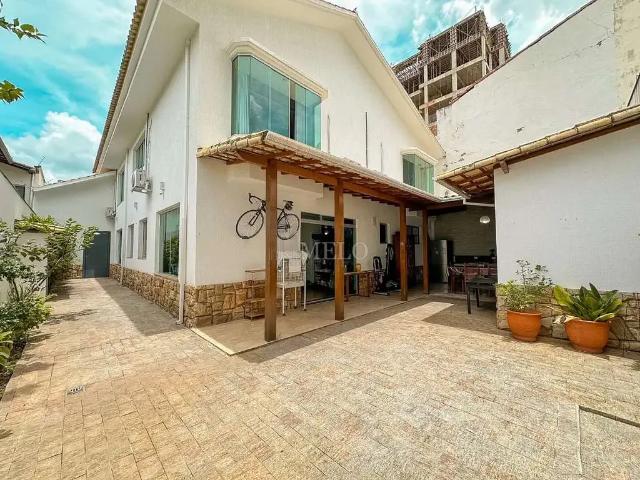Casa / Sobrado para Venda em Belo Horizonte/MG Castelo 4 Quartos