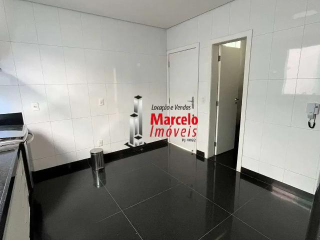 Casa / Sobrado para Venda em Belo Horizonte/MG Castelo 4 Quartos