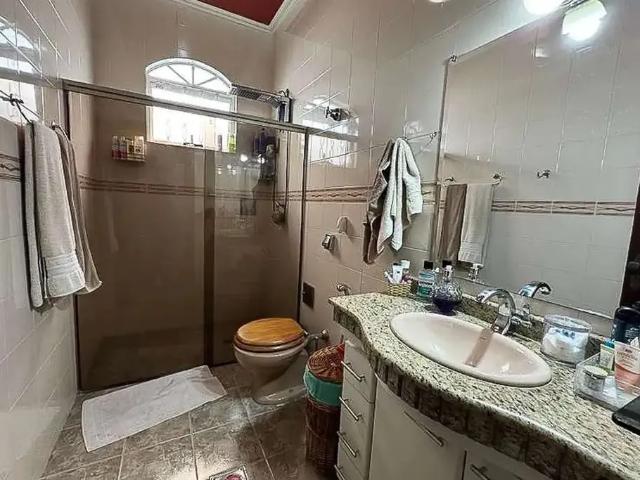 Casa / Sobrado para Venda em Belo Horizonte/MG Castelo 4 Quartos
