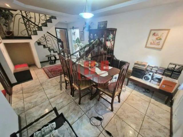 Casa / Sobrado para Venda em Belo Horizonte/MG Castelo 5 Quartos