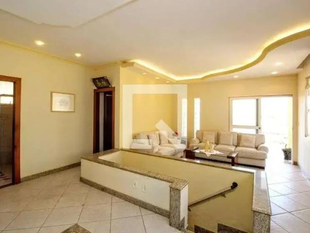 Casa / Sobrado para Venda em Belo Horizonte/MG Carlos Prates 4 Quartos