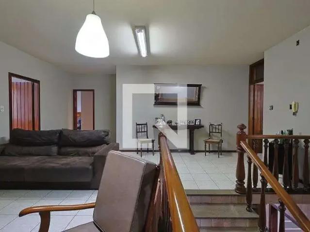 Casa / Sobrado para Venda em Belo Horizonte/MG Carlos Prates 6 Quartos
