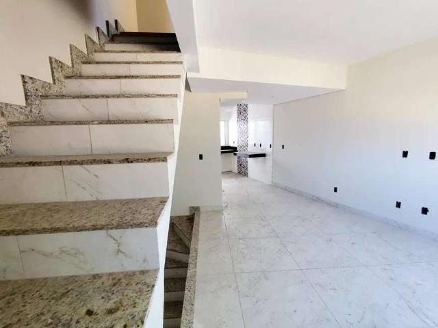 Casa / Sobrado para Venda em Belo Horizonte/MG Piratininga Venda Nova 2 Quartos