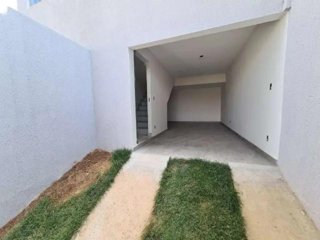 Casa / Sobrado para Venda em Belo Horizonte/MG Céu Azul 2 Quartos