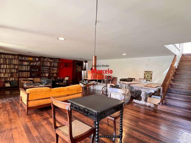 Casa / Sobrado para Venda em Belo Horizonte/MG Cidade Jardim 4 Quartos
