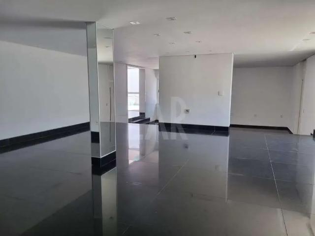Casa / Sobrado para Venda em Belo Horizonte/MG Cidade Jardim 4 Quartos