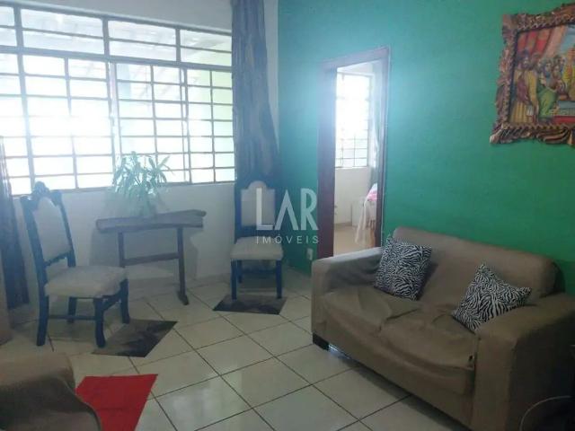 Casa / Sobrado para Venda em Belo Horizonte/MG Concórdia 4 Quartos