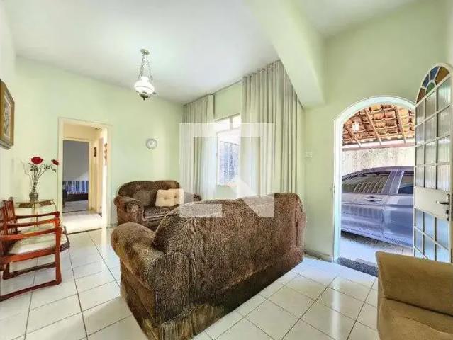 Casa / Sobrado para Venda em Belo Horizonte/MG Concórdia 5 Quartos