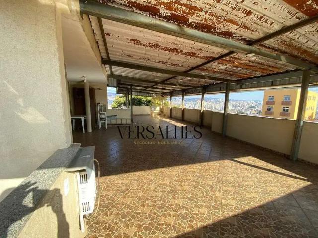 Casa / Sobrado para Venda em Belo Horizonte/MG Concórdia 5 Quartos