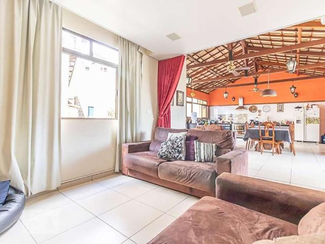 Casa / Sobrado para Venda em Belo Horizonte/MG Concórdia 3 Quartos