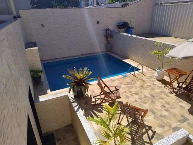 Casa / Sobrado para Venda em Belo Horizonte/MG Conjunto Califórnia 4 Quartos