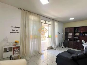 Casa / Sobrado para Venda em Belo Horizonte/MG Conjunto Celso Machado 3 Quartos
