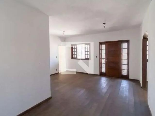 Casa / Sobrado para Venda em Belo Horizonte/MG Copacabana 3 Quartos
