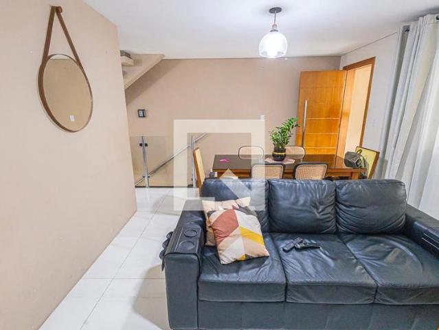 Casa / Sobrado para Venda em Belo Horizonte/MG Copacabana 3 Quartos