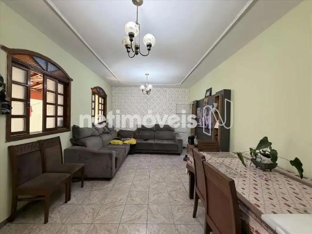 Casa / Sobrado para Venda em Belo Horizonte/MG Copacabana 3 Quartos