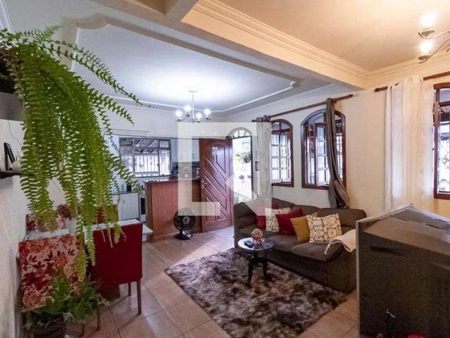Casa / Sobrado para Venda em Belo Horizonte/MG Copacabana 2 Quartos