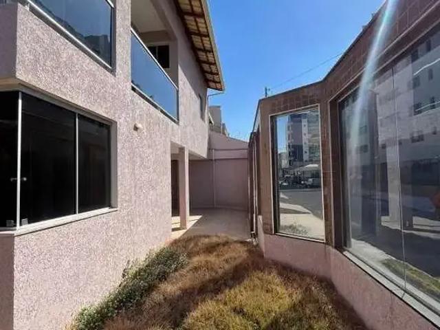 Casa / Sobrado para Venda em Belo Horizonte/MG Diamante 4 Quartos