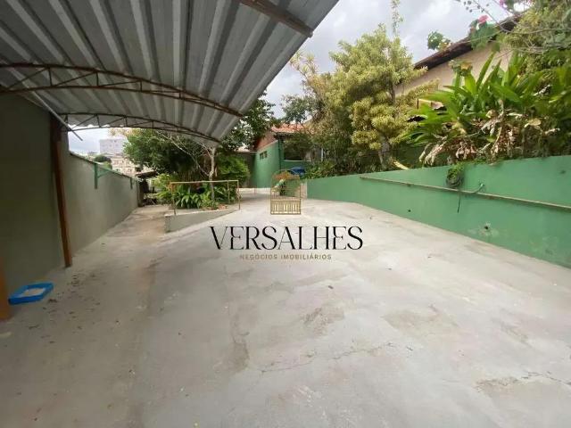Casa / Sobrado para Venda em Belo Horizonte/MG Dom Joaquim 3 Quartos