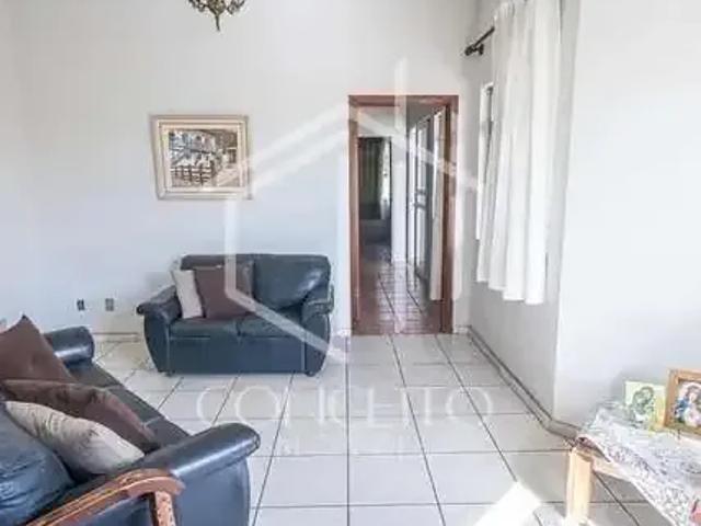 Casa / Sobrado para Venda em Belo Horizonte/MG Dona Clara 4 Quartos