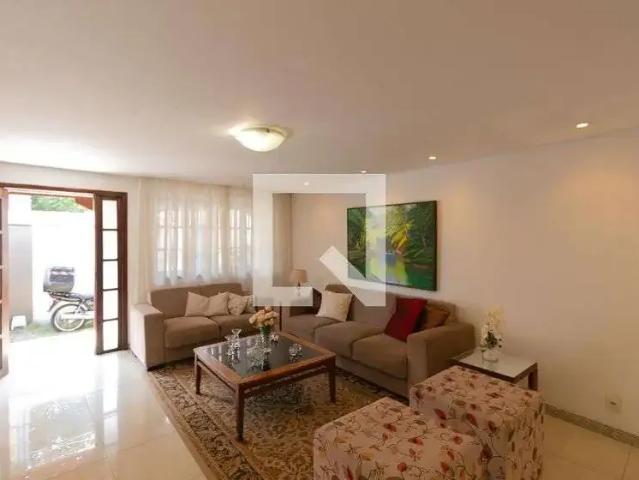 Casa / Sobrado para Venda em Belo Horizonte/MG Dona Clara 4 Quartos