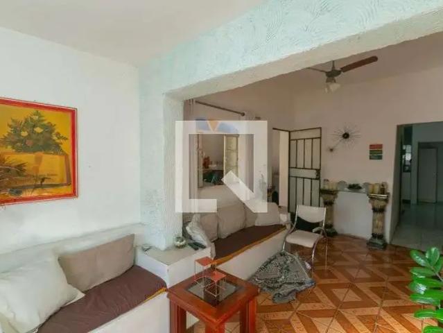 Casa / Sobrado para Venda em Belo Horizonte/MG Dona Clara 6 Quartos
