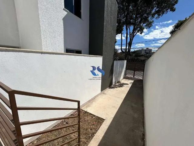 Casa / Sobrado para Venda em Belo Horizonte/MG Etelvina Carneiro 3 Quartos