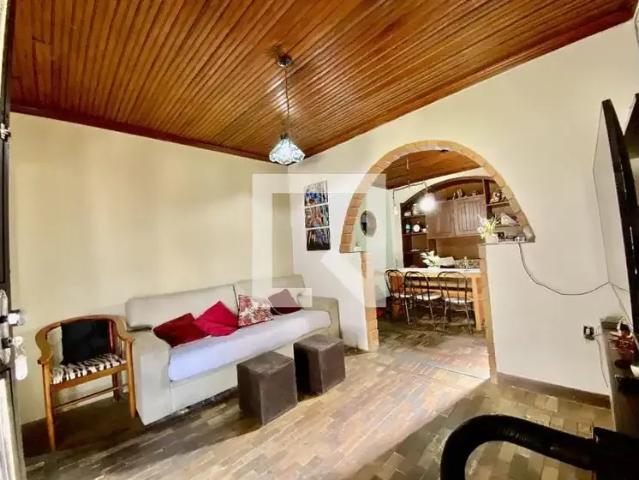 Casa / Sobrado para Venda em Belo Horizonte/MG Esplanada 4 Quartos