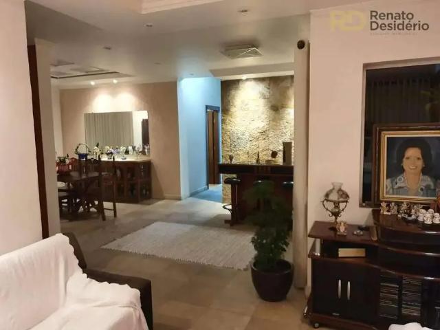 Casa / Sobrado para Venda em Belo Horizonte/MG Esplanada 5 Quartos