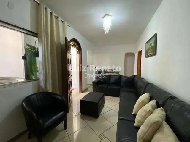 Casa / Sobrado para Venda em Belo Horizonte/MG Esplanada 3 Quartos