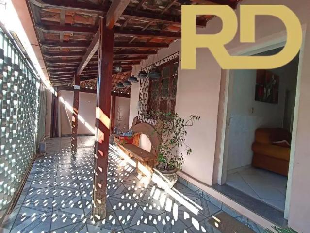Casa / Sobrado para Venda em Belo Horizonte/MG Esplanada 3 Quartos