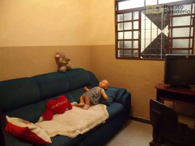 Casa / Sobrado para Venda em Belo Horizonte/MG Esplanada 3 Quartos