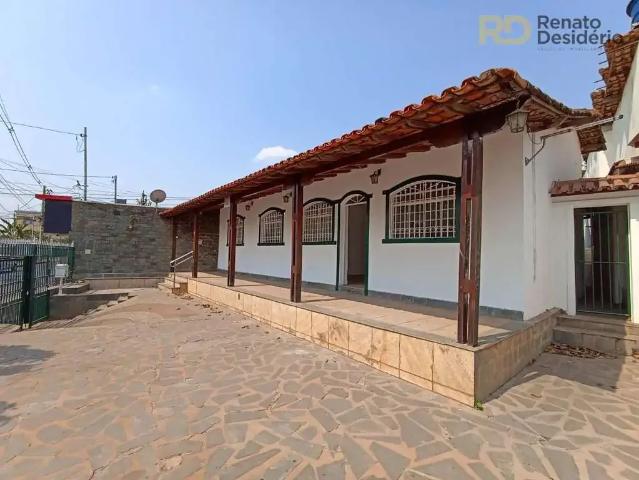 Casa / Sobrado para Venda em Belo Horizonte/MG Esplanada 3 Quartos