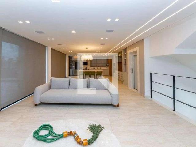 Casa / Sobrado para Venda em Belo Horizonte/MG Estoril 6 Quartos