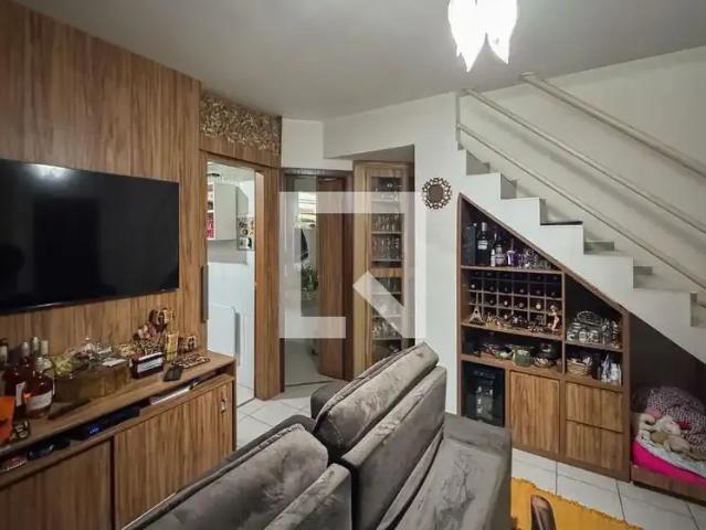 Casa / Sobrado para Venda em Belo Horizonte/MG Fernão Dias 2 Quartos