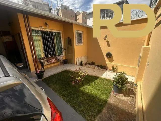 Casa / Sobrado para Venda em Belo Horizonte/MG Fernão Dias 3 Quartos