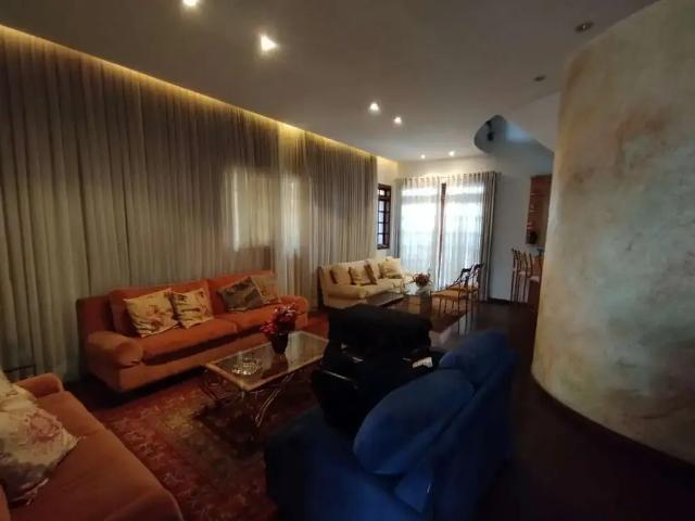 Casa / Sobrado para Venda em Belo Horizonte/MG Fernão Dias 3 Quartos