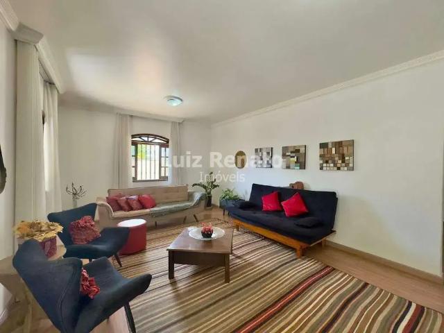 Casa / Sobrado para Venda em Belo Horizonte/MG Fernão Dias 4 Quartos
