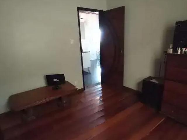 Casa / Sobrado para Venda em Belo Horizonte/MG Fernão Dias 6 Quartos