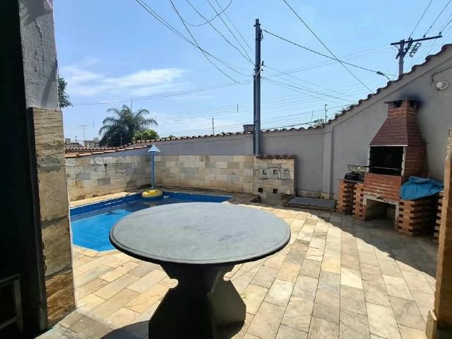 Casa / Sobrado para Venda em Belo Horizonte/MG Floramar 3 Quartos