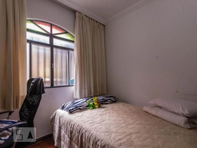 Casa / Sobrado para Venda em Belo Horizonte/MG Floramar 3 Quartos