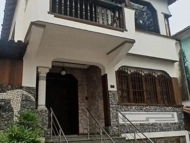 Casa / Sobrado para Venda em Belo Horizonte/MG Floresta 4 Quartos