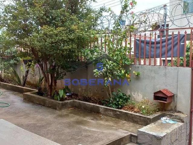 Casa / Sobrado para Venda em Belo Horizonte/MG Floresta 4 Quartos