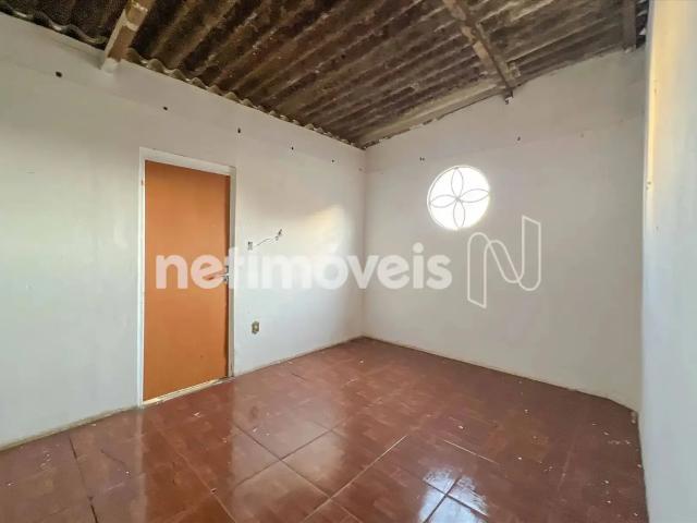 Casa / Sobrado para Venda em Belo Horizonte/MG Floresta 4 Quartos